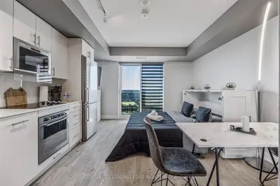 2550 Simcoe Street N 819, Oshawa, On L1l 0r5