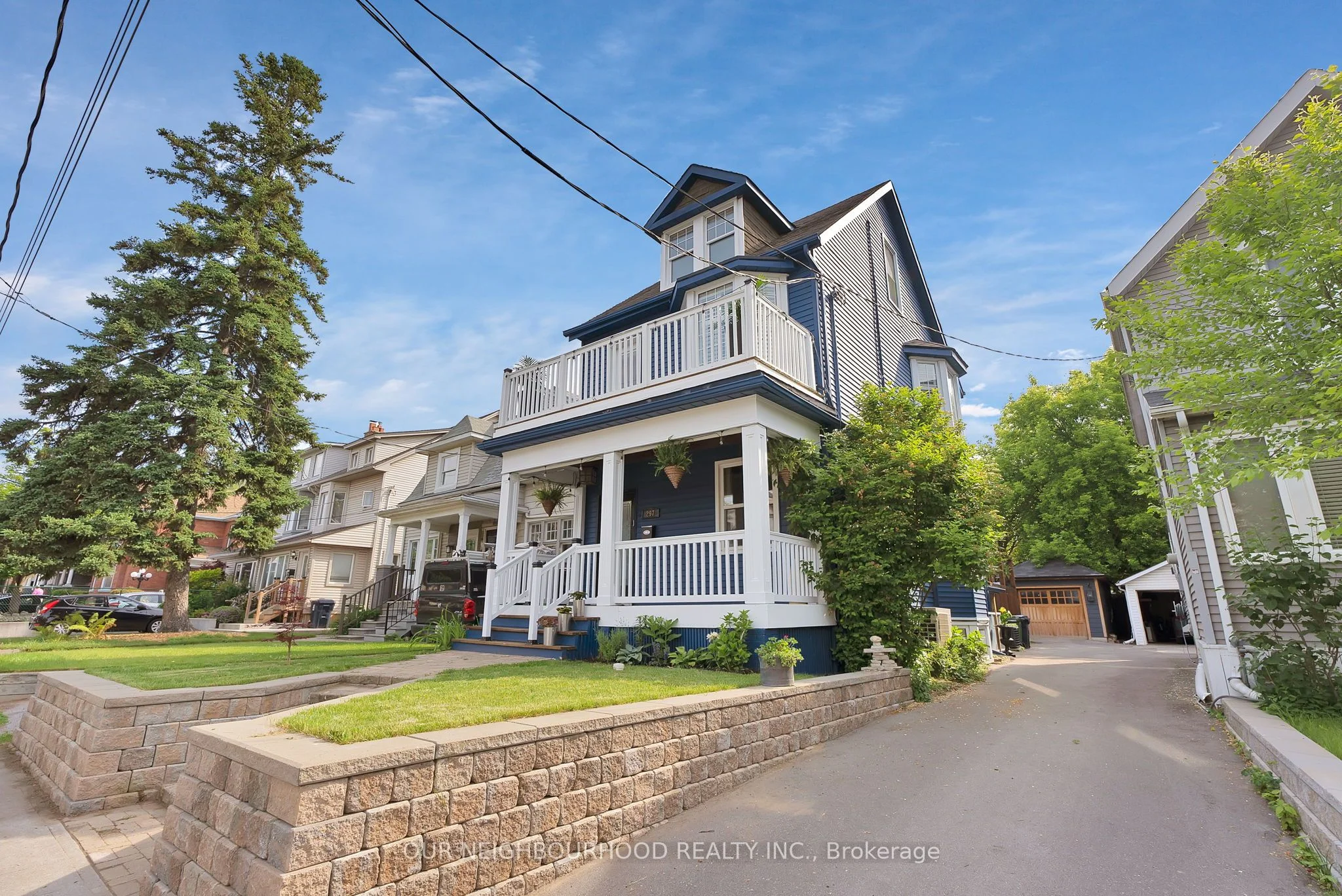 297 Woodbine Avenue W, Toronto E02, ON M4L 3P3