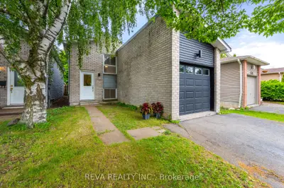 Detached in Oshawa