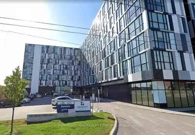 Common Element Condo in Oshawa