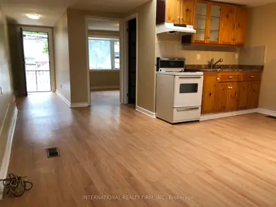 Store W Apt/Office in Toronto