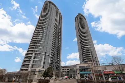 135 Village Green Square 3823, Toronto E07, On M1s 0g4