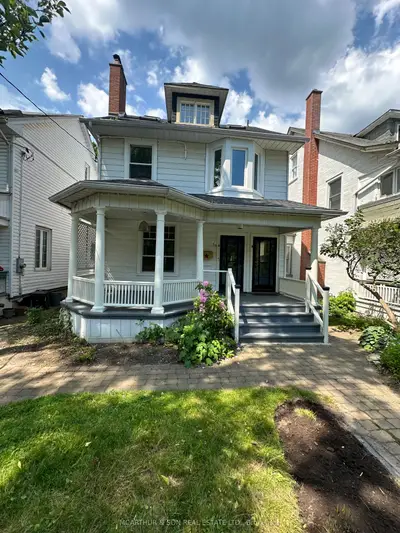 Duplex in Toronto