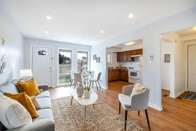 1333 Mary Street N 70, Oshawa, On L1g 6z3