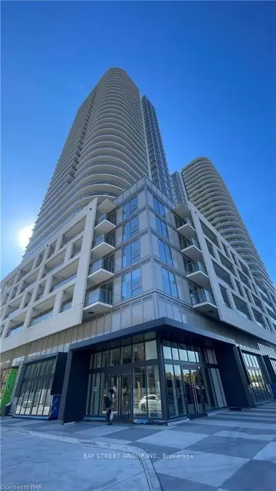 2031 Kennedy Street 1623, Toronto E07, On M1t 0b8