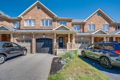146 Kenneth Hobbs Avenue, Whitby, On L1r 0j3