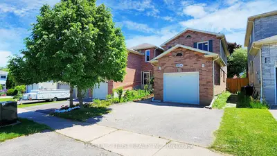 Detached in Pickering