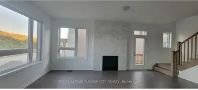 Detached in Pickering