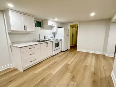 157 Eastmount Street, Oshawa, On L1g 6k7