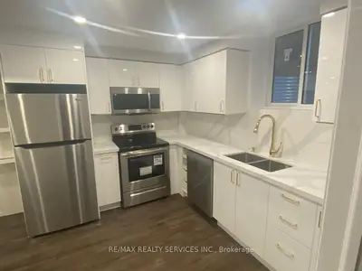 58 Promenade Drive N Bsmnt, Whitby, On L1r 0l4