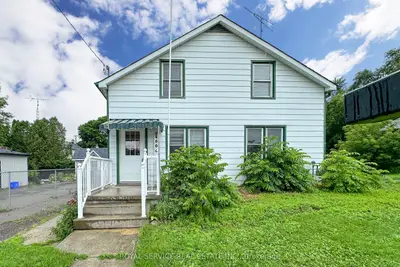 Detached in Clarington