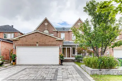 85 Lorna Rae Boulevard, Toronto E07, On M1v 3s5