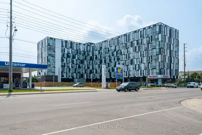 1900 Simcoe Street N 423, Oshawa, On L1g 4y3