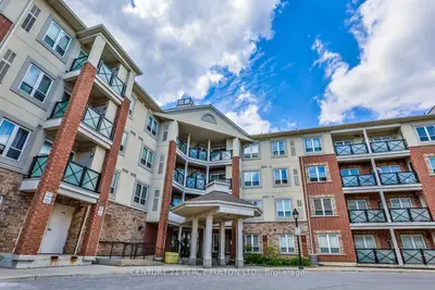 60 Mendelssohn Street 403, Toronto E04, On M1l 0g9