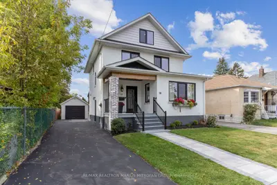 Detached in Oshawa