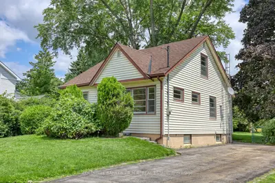 119 Wellington Street, Whitby, On L1n 5l5