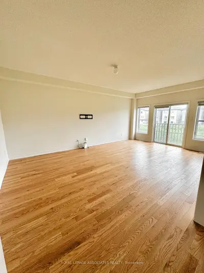 Detached in Pickering