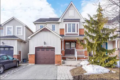 Detached in Oshawa