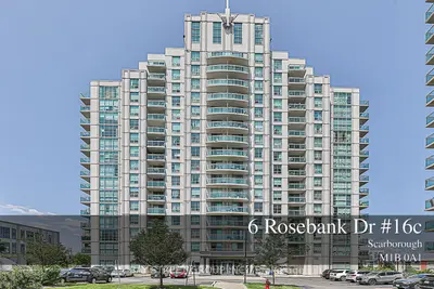 Condo Apartment in Toronto