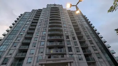 Common Element Condo in Toronto
