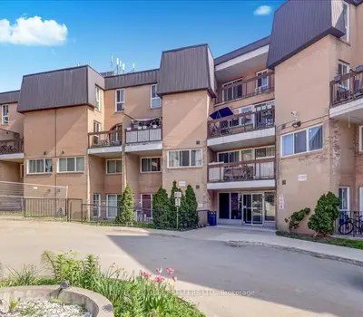 100 Mornelle Court 2067, Toronto E09, On M1e 4x2