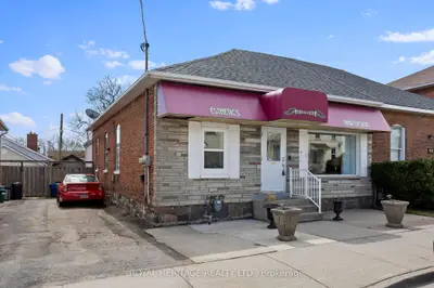 Semi-Detached in Clarington