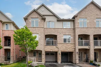 11 Silvester Street, Ajax, On L1z 0k6
