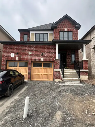 Detached in Clarington