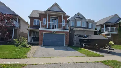 Detached in Clarington