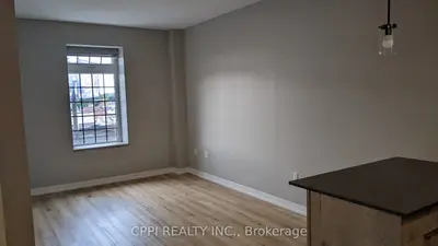 Condo Apartment in Oshawa