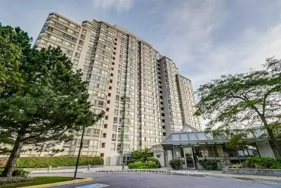 3233 Eglinton Avenue E 402, Toronto E08, On M1j 3n6