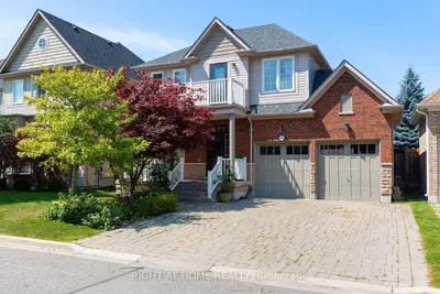 Detached in Clarington