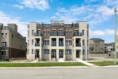 Att/Row/Townhouse in Clarington
