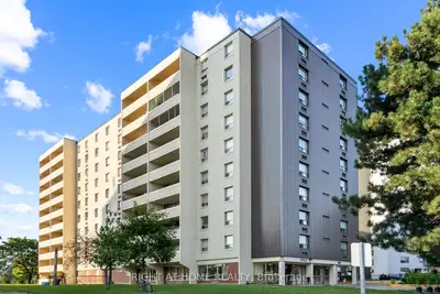 Condo Apartment in Toronto