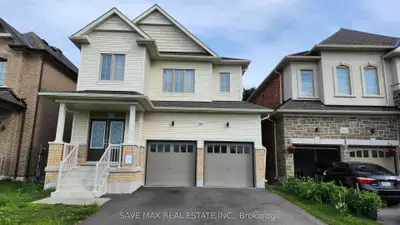 Detached in Oshawa