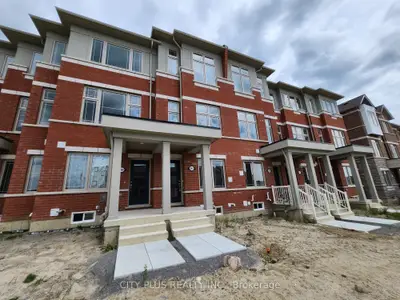 Att/Row/Townhouse in Pickering