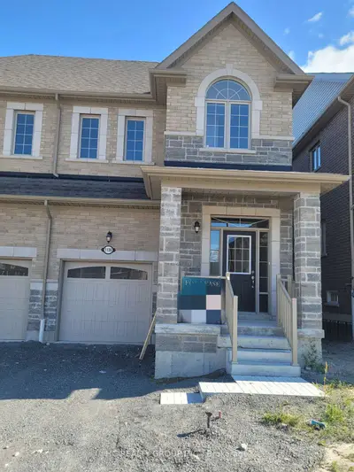 Semi-Detached in Pickering