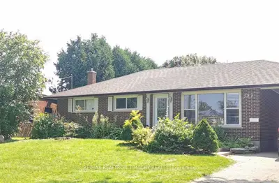 Detached in Oshawa