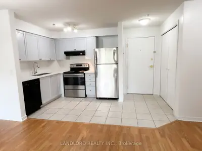 684 Warden Avenue 215, Toronto E04, On M1l 4w4