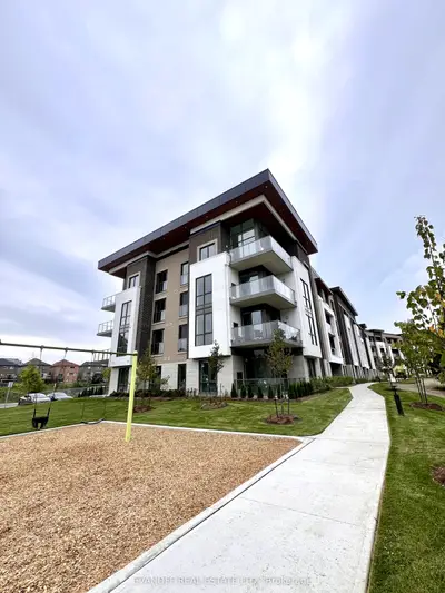 Condo Apartment in Oshawa