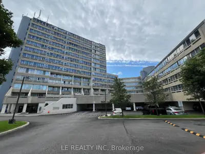 Condo Apartment in Toronto