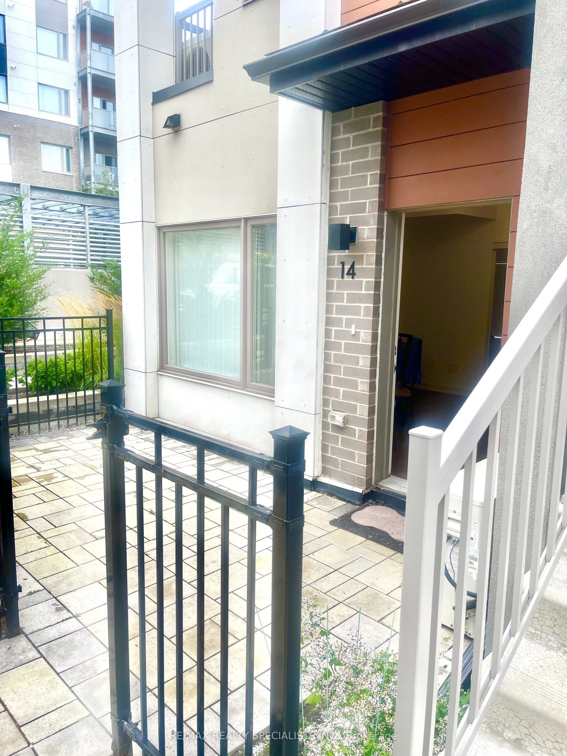 Condo Townhouse in Toronto