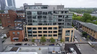 Condo Apartment in Toronto