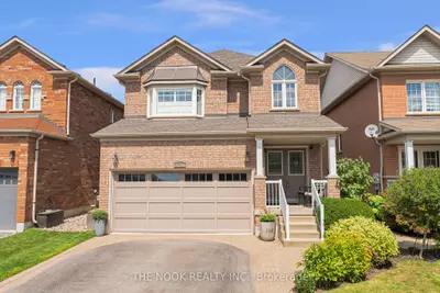 Detached in Clarington