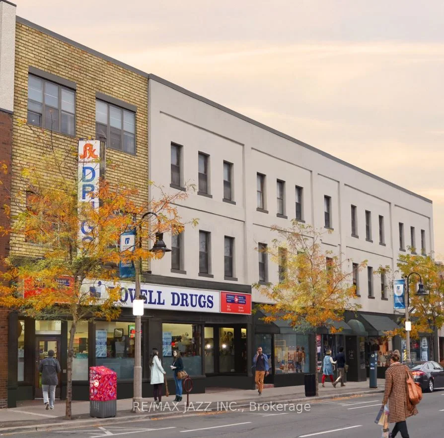 14 1/2 King Street E 305, Oshawa, On L1h 1a9