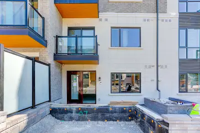 Condo Townhouse in Toronto