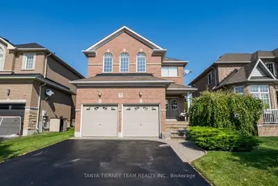 Detached in Clarington