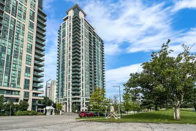 Condo Apartment in Toronto