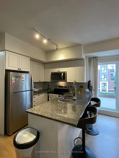Condo Townhouse in Toronto