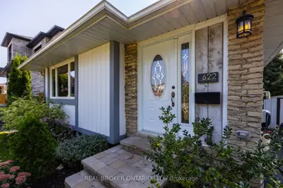 Detached in Oshawa